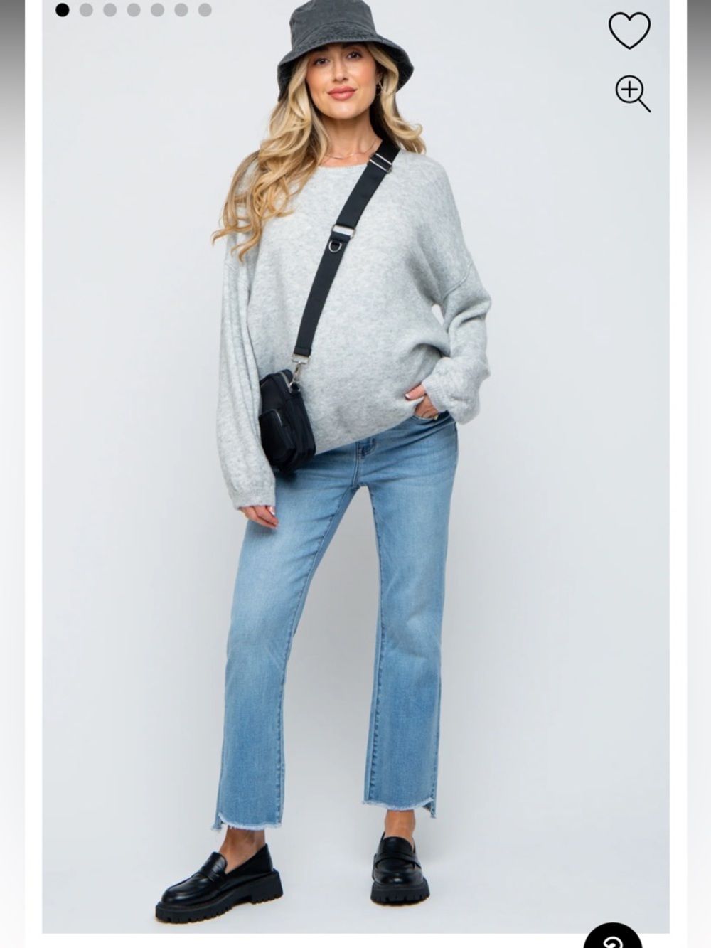 PINKBLUSH Light Blue Raw Edge Crop Maternity Jeans - Picture 3 of 15